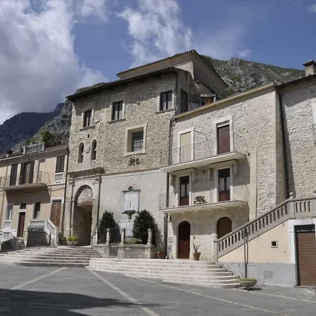 Holiday home Casa Vacanze 
